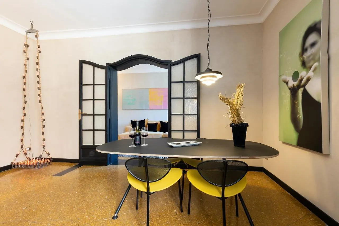 Rome As You Feel - Torre Argentina Art Apartment Italy