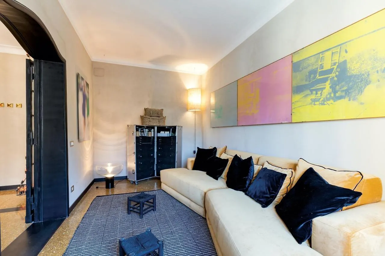 Rome As You Feel - Torre Argentina Art Apartment
