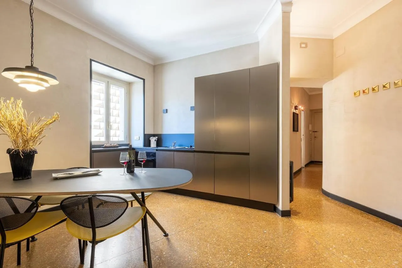 Rome As You Feel - Torre Argentina Art Apartment Italy