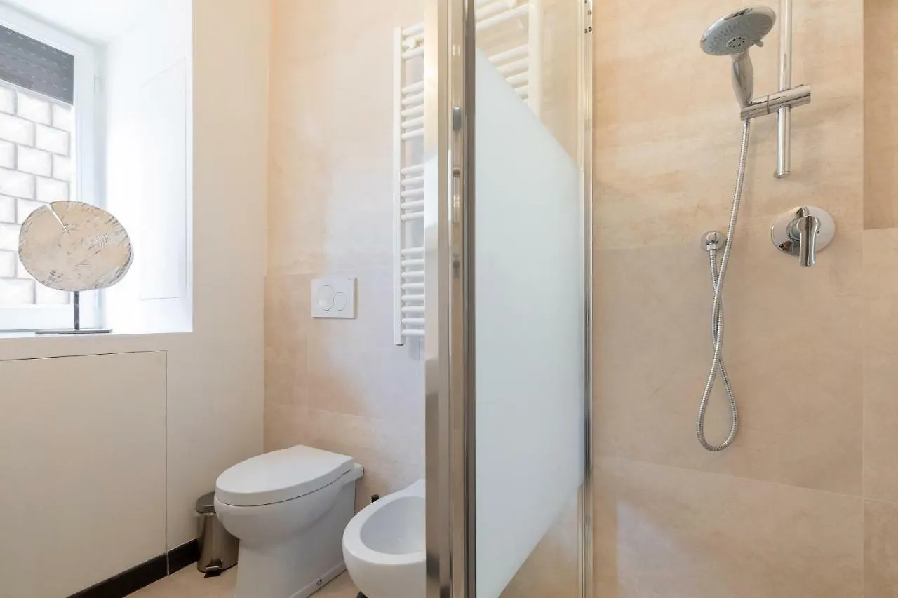 Rome As You Feel - Torre Argentina Art Apartment